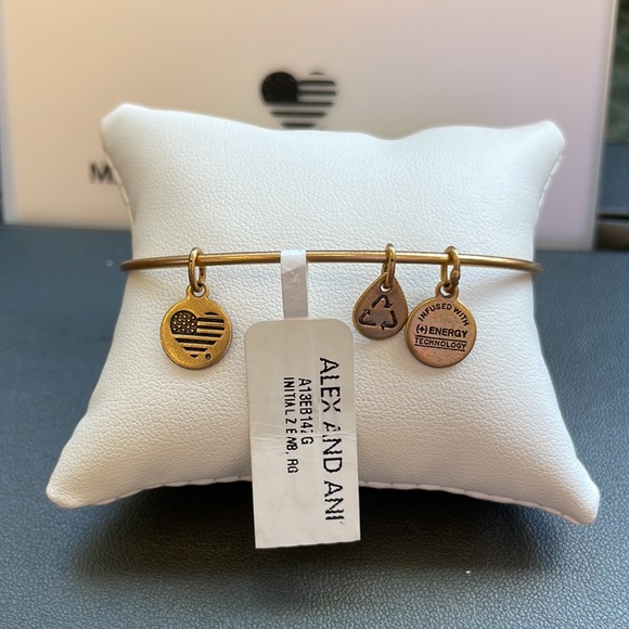 NWT Alex and Ani initial Z bracelet - Picture 3 of 3